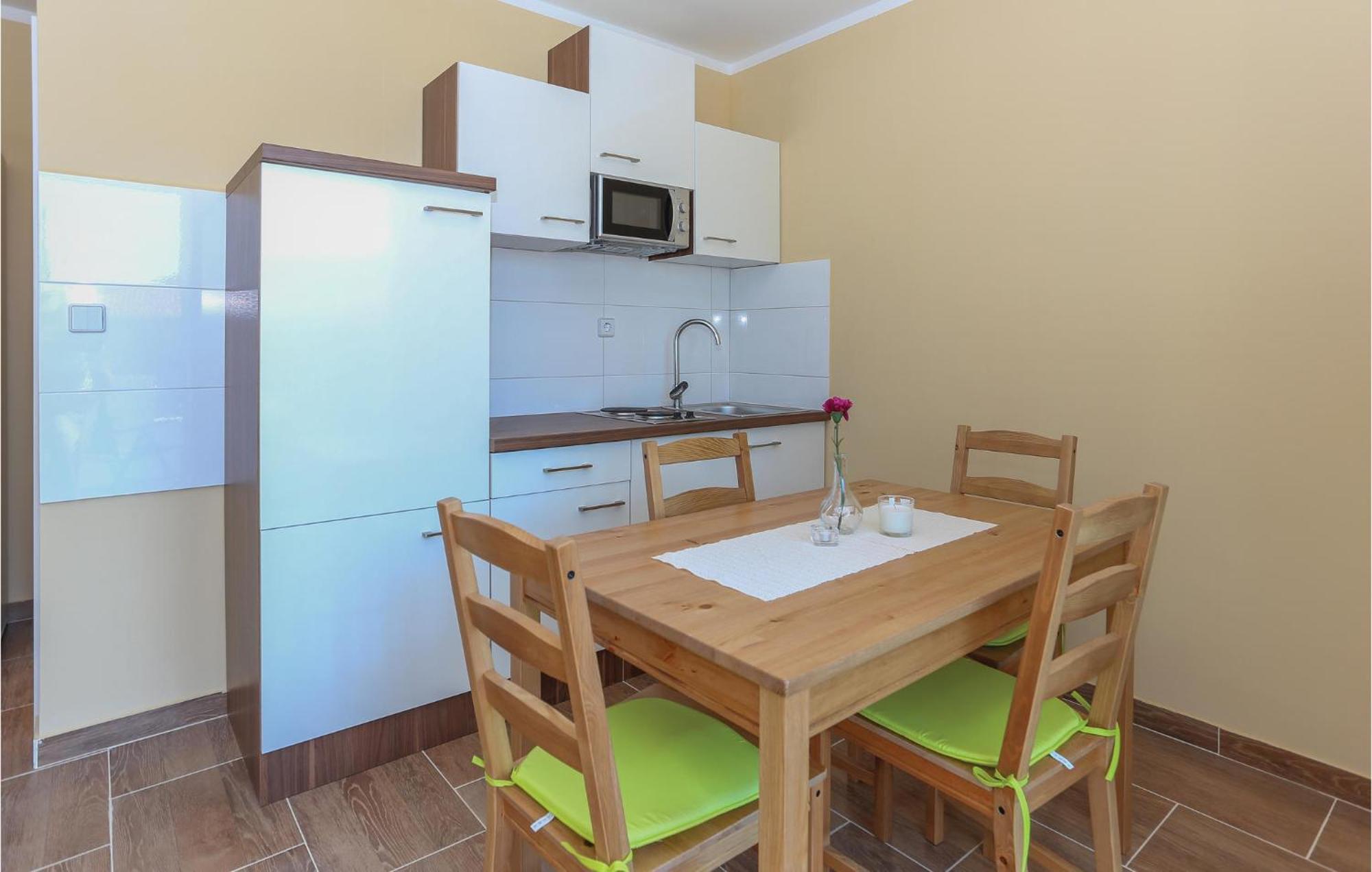 Apartmani Keran Kaštela 外观 照片